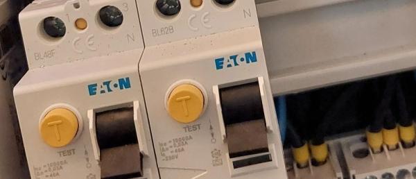 Hoe Werkt een Aardlekautomaat (Alamat)?